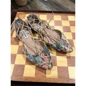 Steve Madden Women Shoes Flats Laced Up Pointed Toe Floral